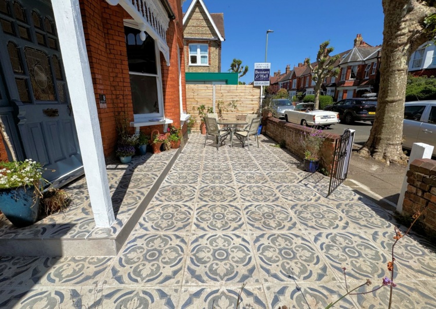 DUKES AVENUE, FINCHLEY, N3