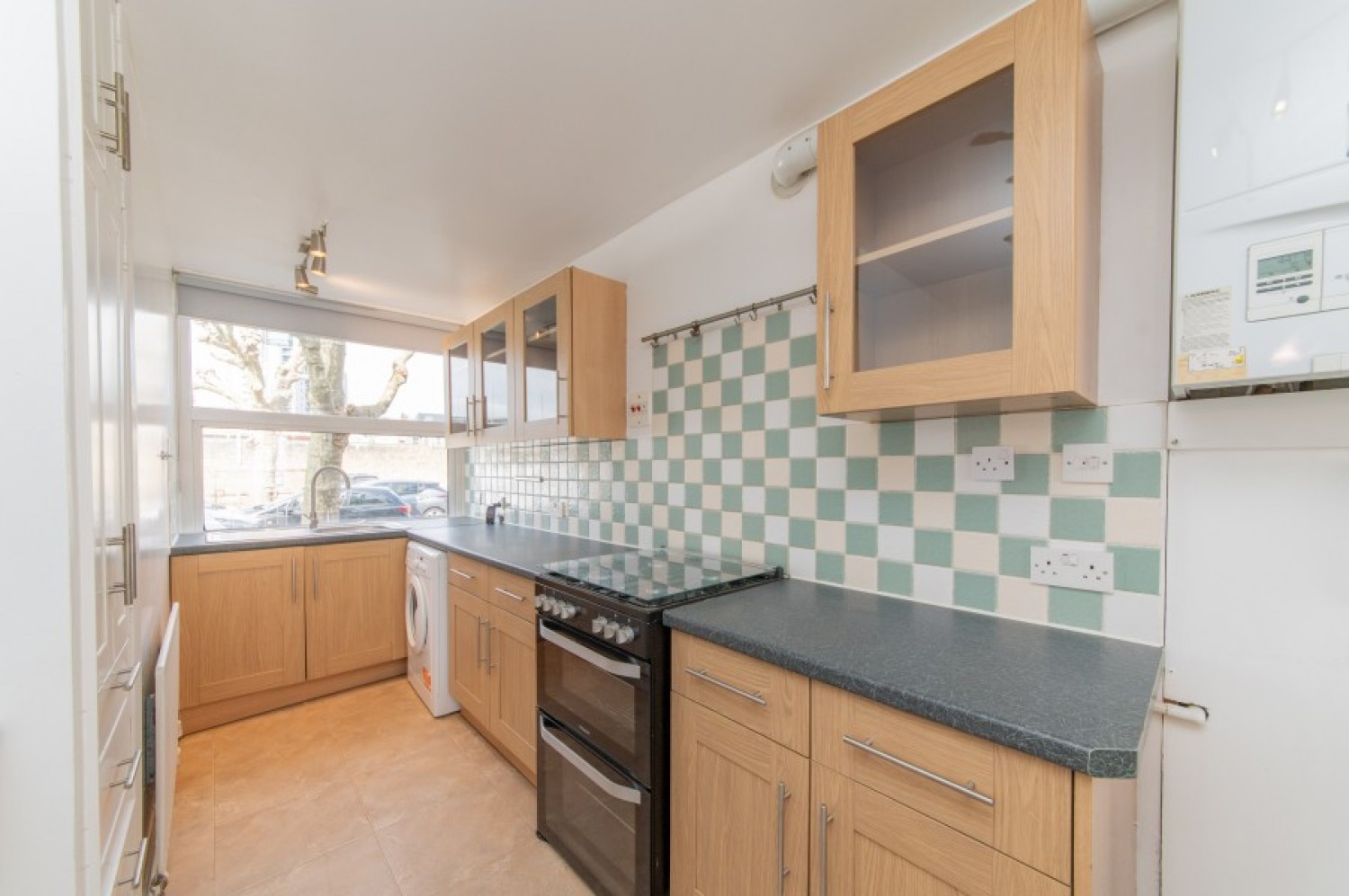 CHRISTCHURCH AVENUE, NORTH FINCHLEY, N12