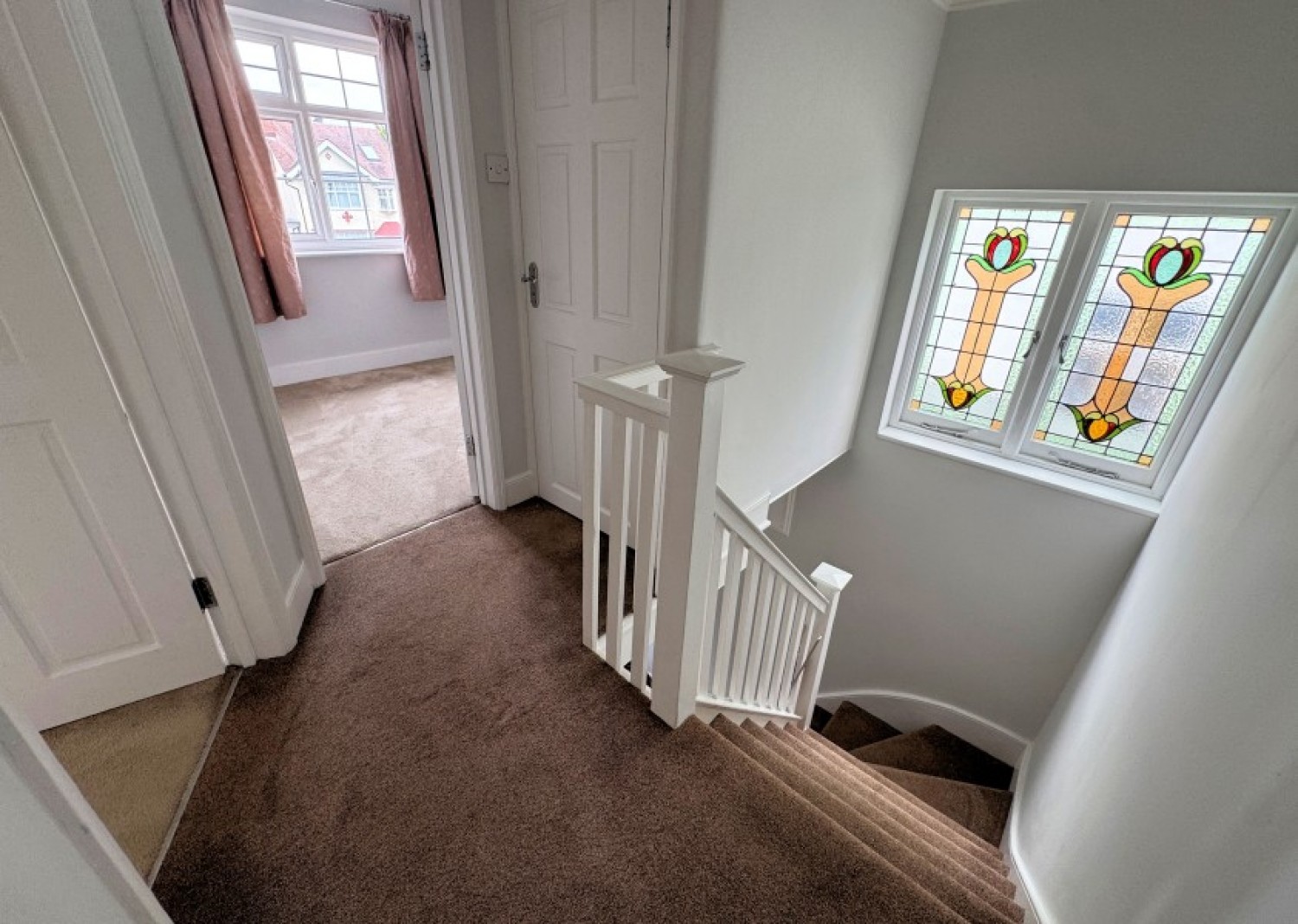 RAVENSDALE AVE, NORTH FINCHLEY, N12