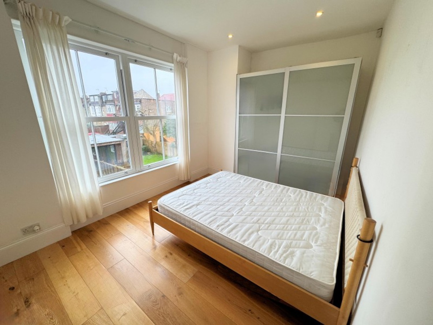 PARK VIEW ROAD, FINCHLEY, N3