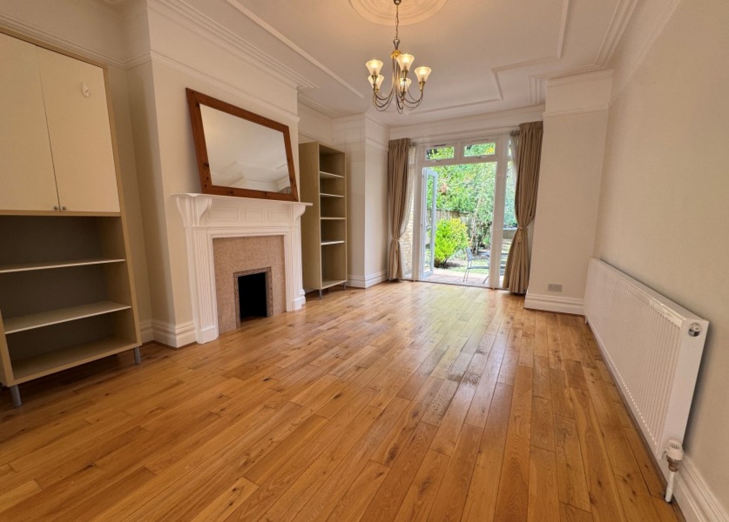PARK CRESCENT, FINCHLEY, N3