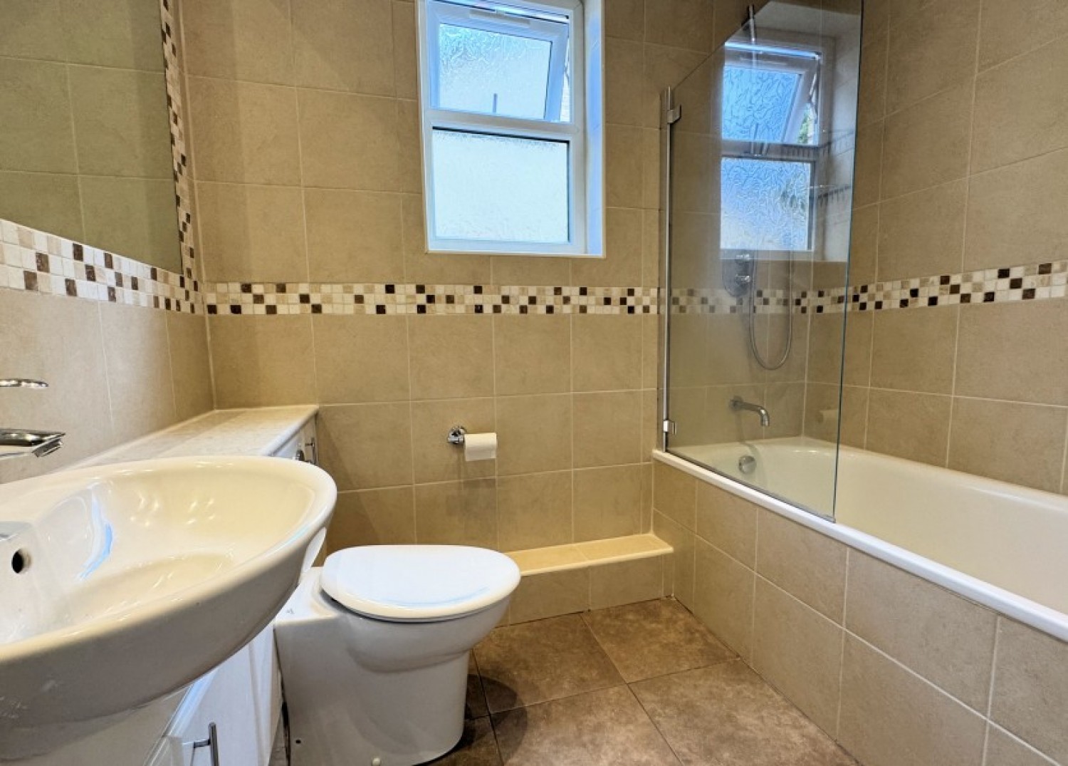 PARK CRESCENT, FINCHLEY, N3