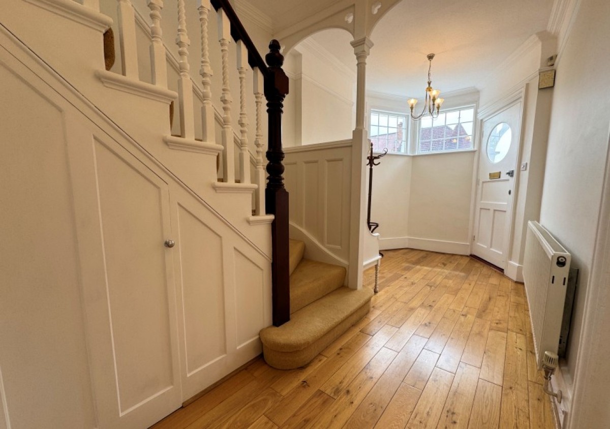 PARK CRESCENT, FINCHLEY, N3