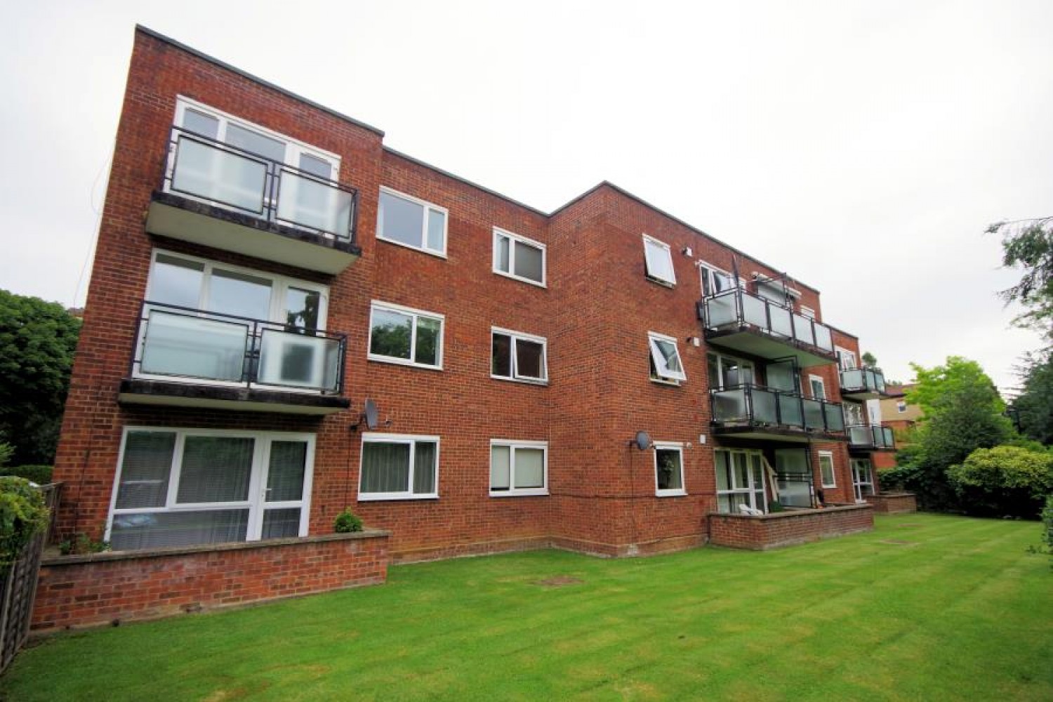 SEYMOUR ROAD, FINCHLEY, N3