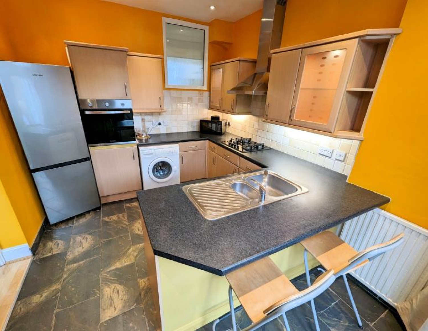 CLAVERLEY GROVE, FINCHLEY, N3
