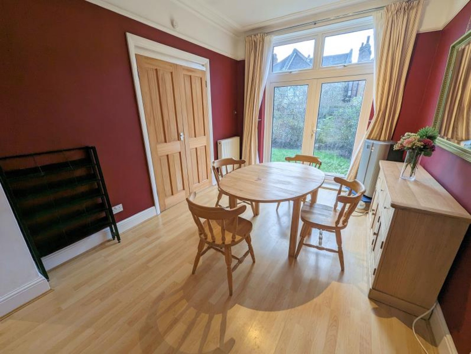 CLAVERLEY GROVE, FINCHLEY, N3