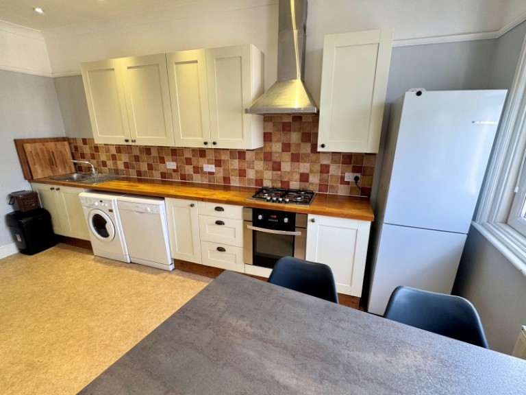 Long Lane, Finchley, N3