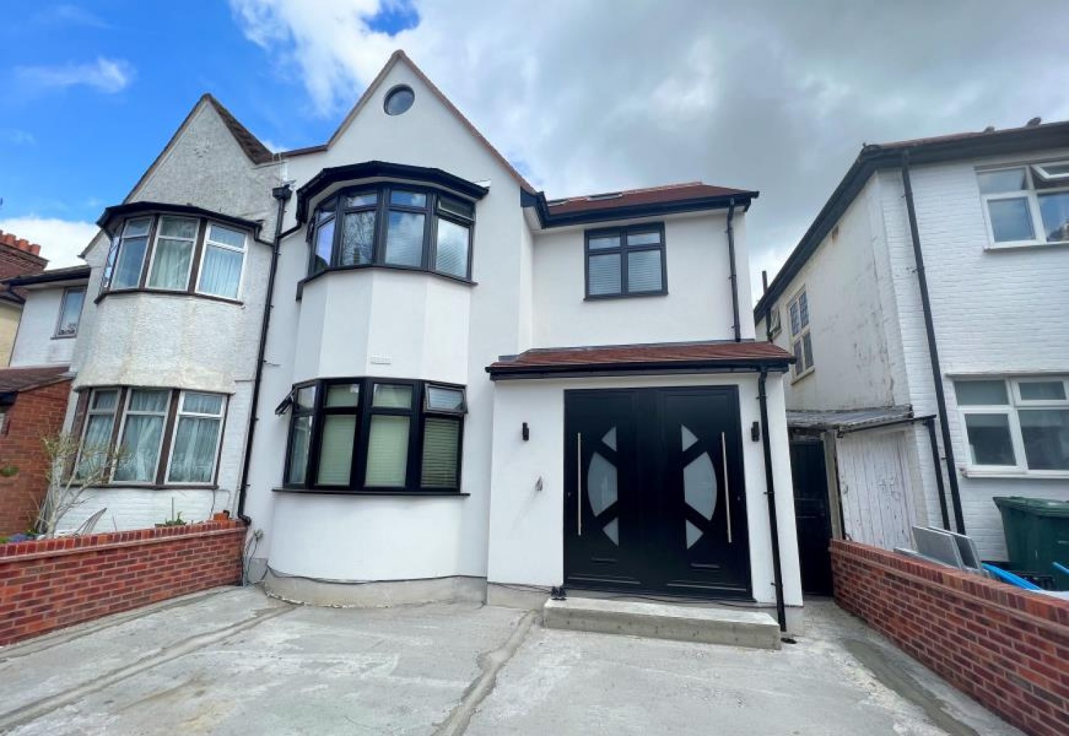 HERVEY CLOSE, FINCHLEY, N3