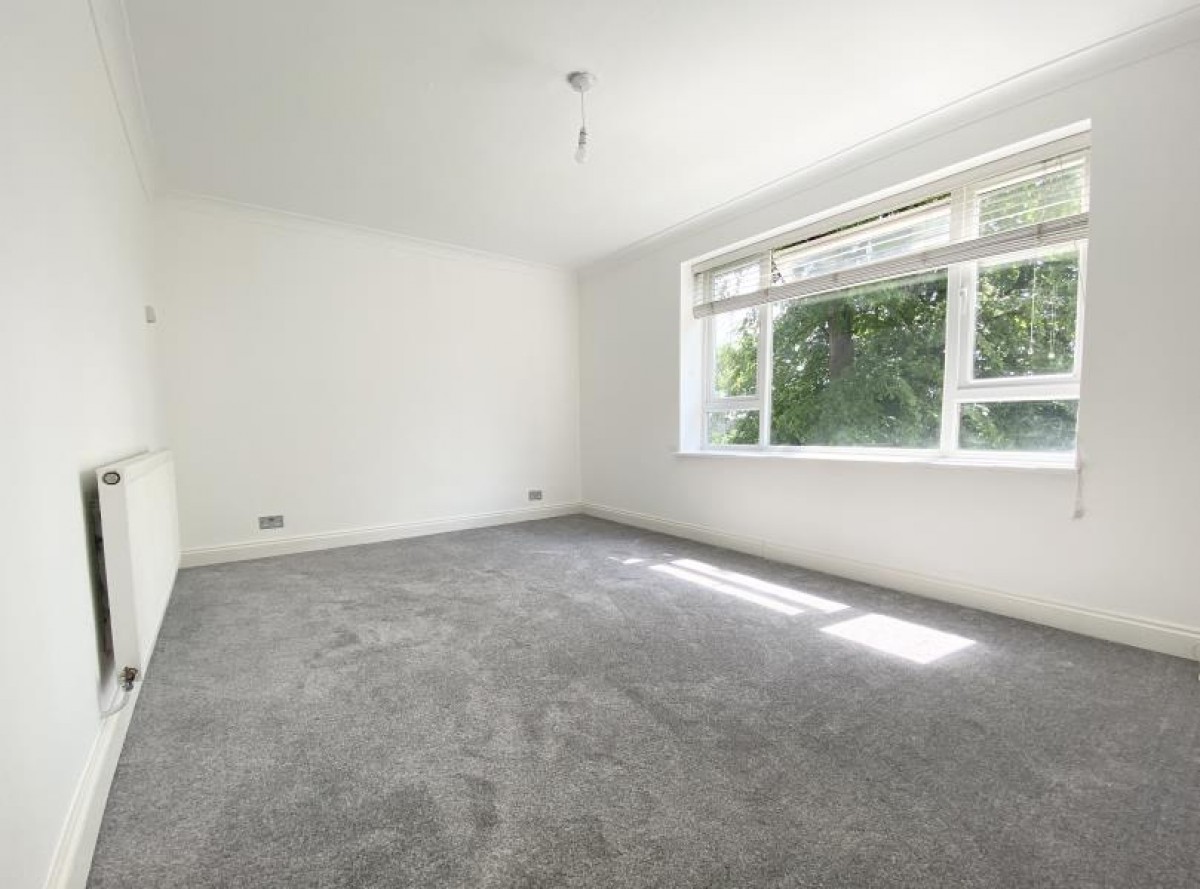 TORRINGTON PARK, NORTH FINCHLEY, N12