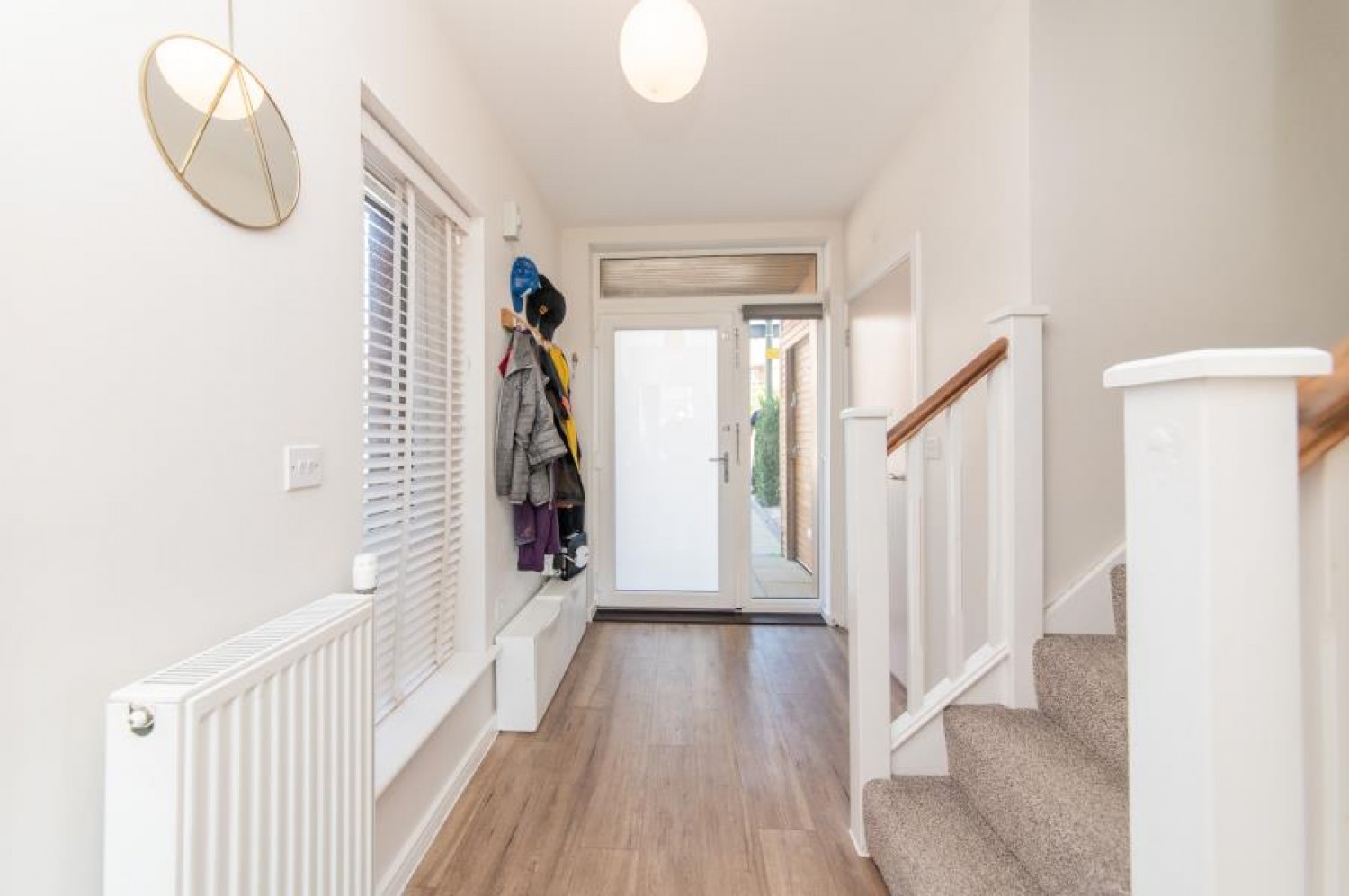 MAYS LANE, BARNET, EN5