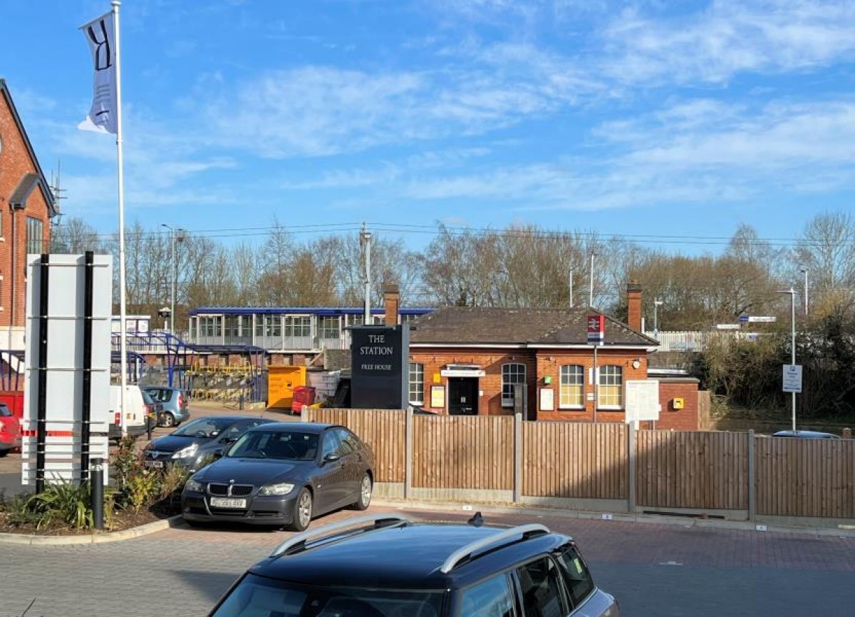 PARK AVENUE, KNEBWORTH, SG3