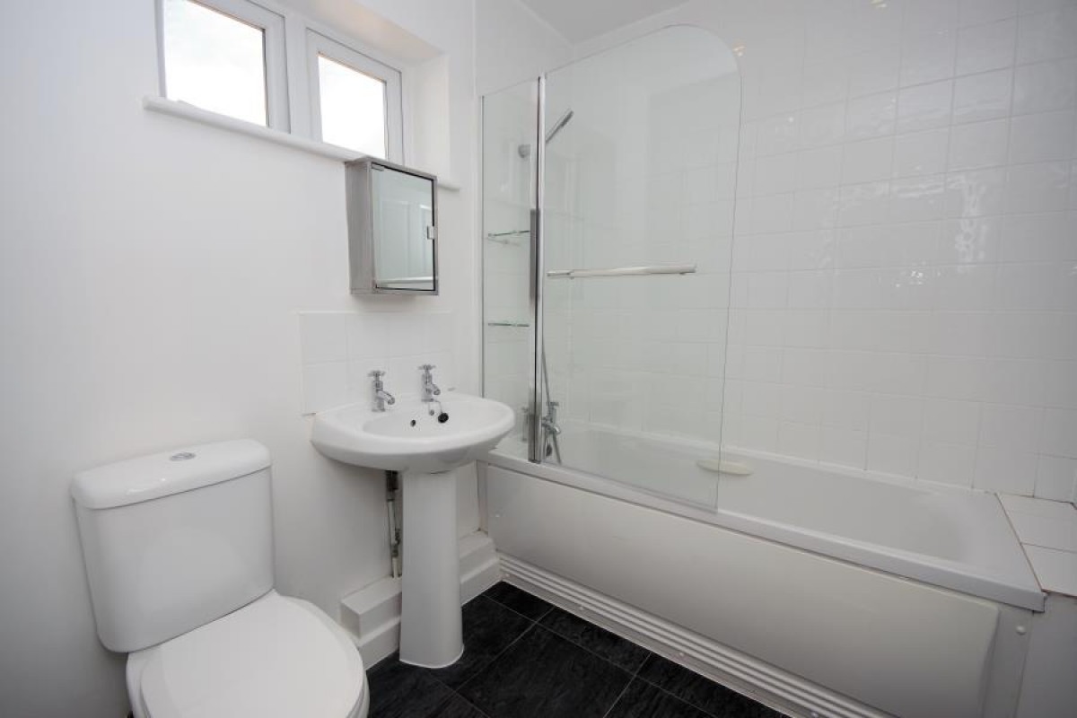 PARK AVENUE, KNEBWORTH, SG3