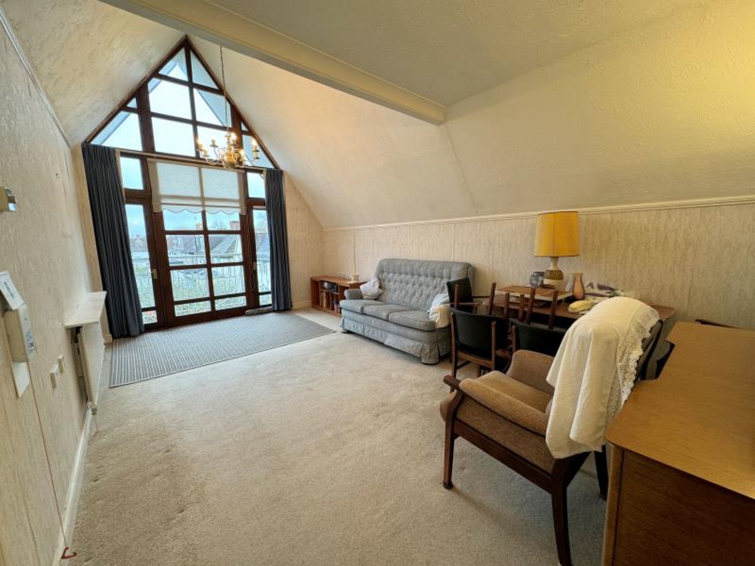 HAMILTON SQUARE, NORTH FINCHLEY, N12