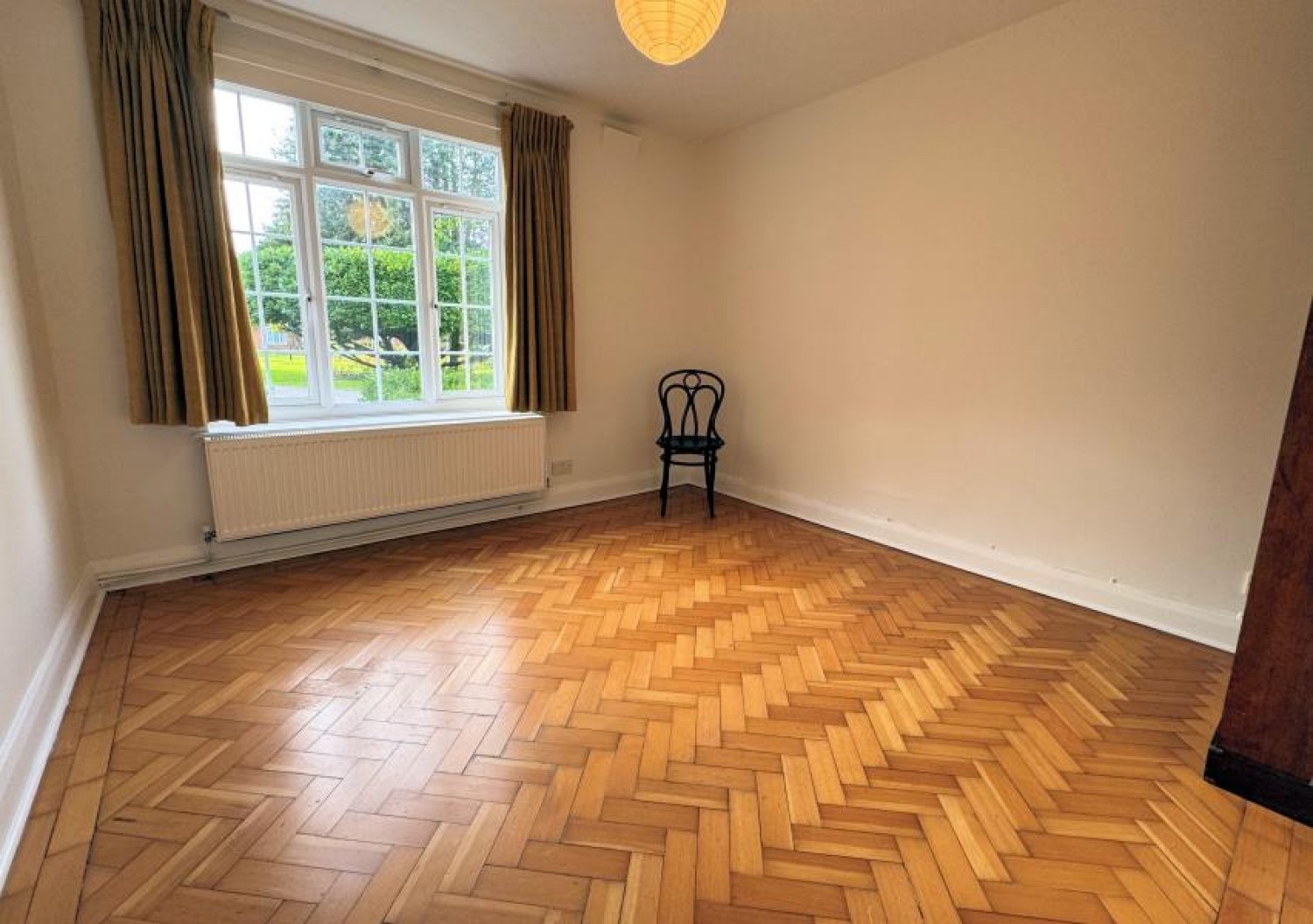 BALLARDS LANE, FINCHLEY, N3