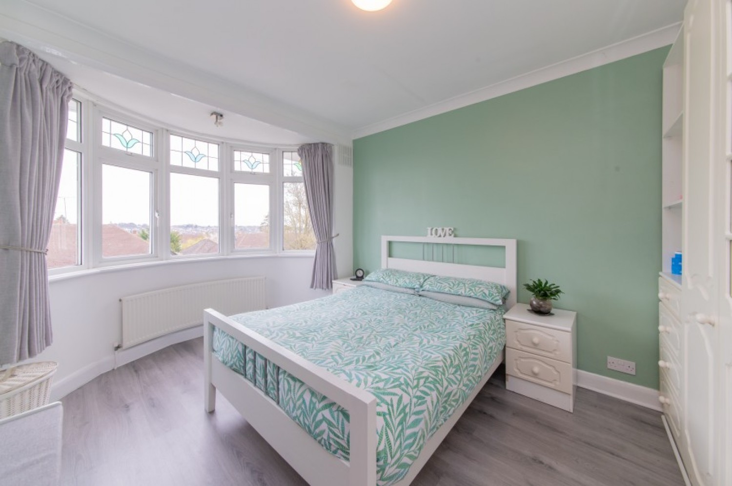 WEIRDALE AVENUE, WHETSTONE, N20