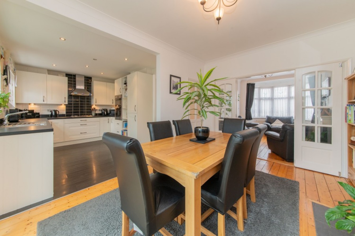 WEIRDALE AVENUE, WHETSTONE, N20