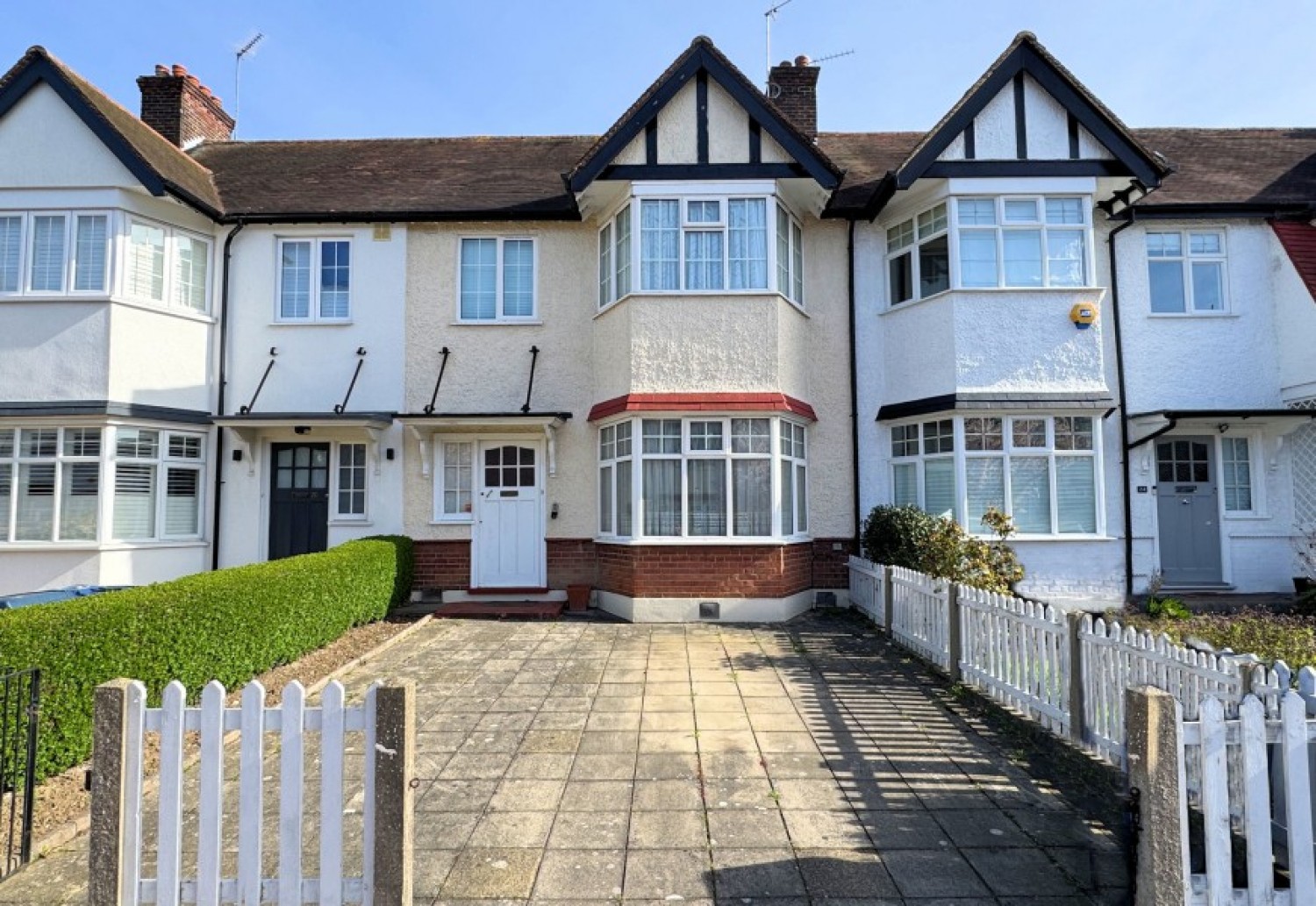 CADOGAN GARDENS, FINCHLEY, N3