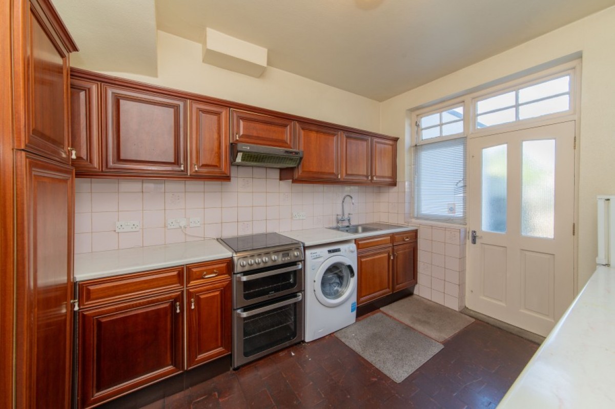 CADOGAN GARDENS, FINCHLEY, N3