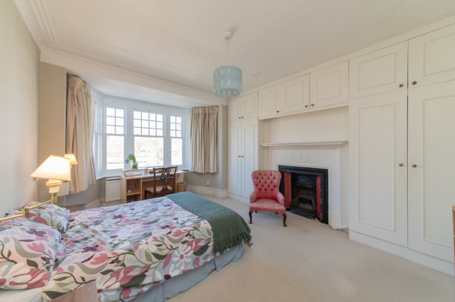 PARK CRESCENT, FINCHLEY, N3