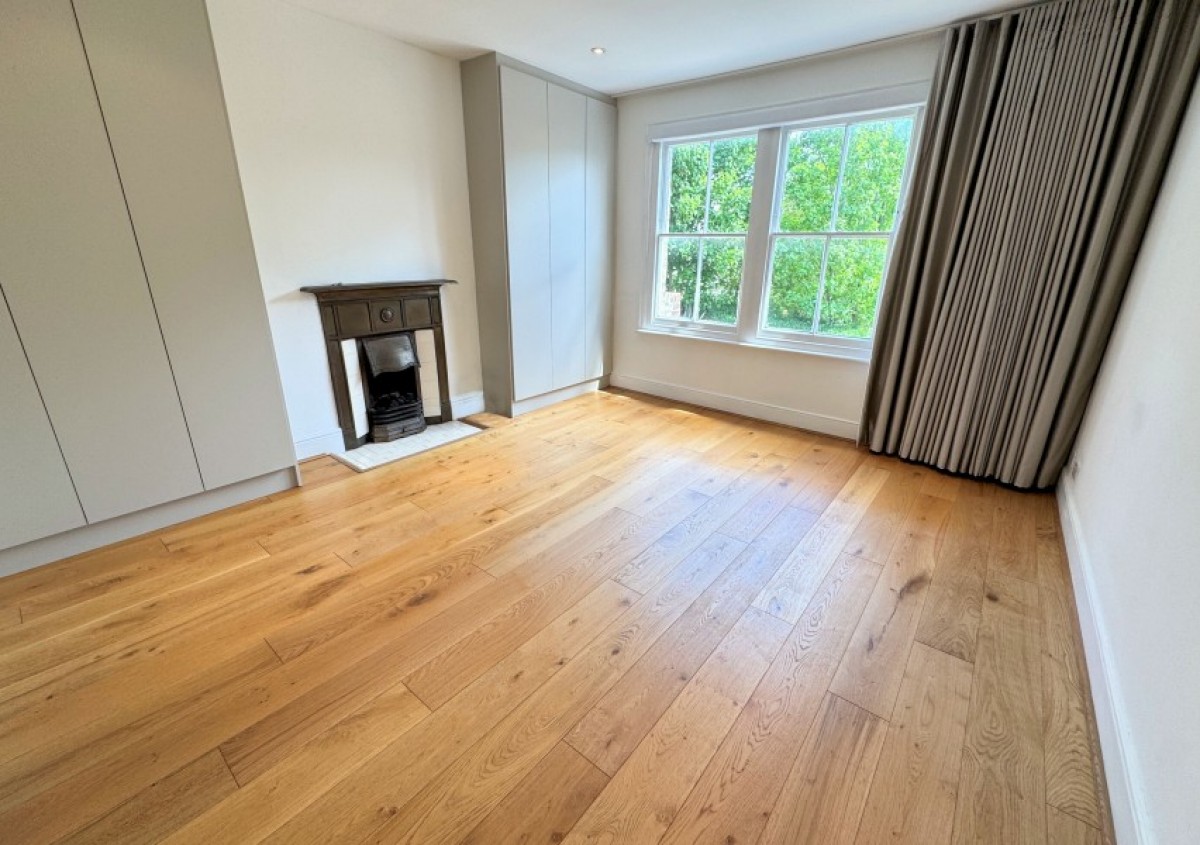 ETCHINGHAM PARK ROAD, FINCHLEY. N3