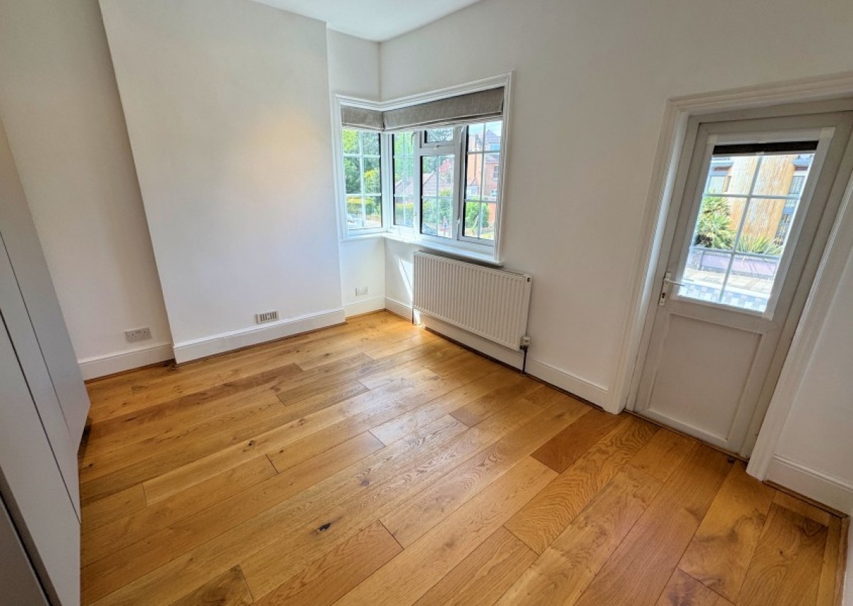 ETCHINGHAM PARK ROAD, FINCHLEY. N3