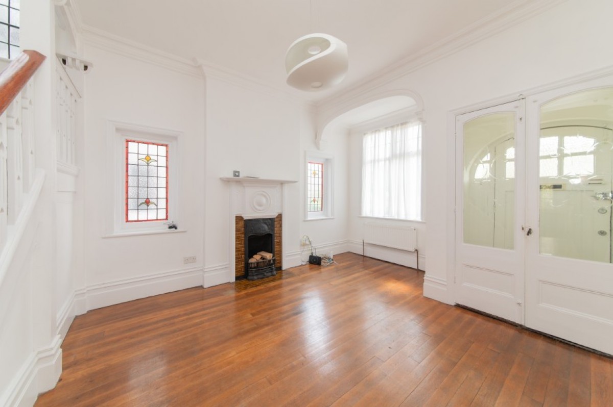 ETCHINGHAM PARK ROAD, FINCHLEY. N3