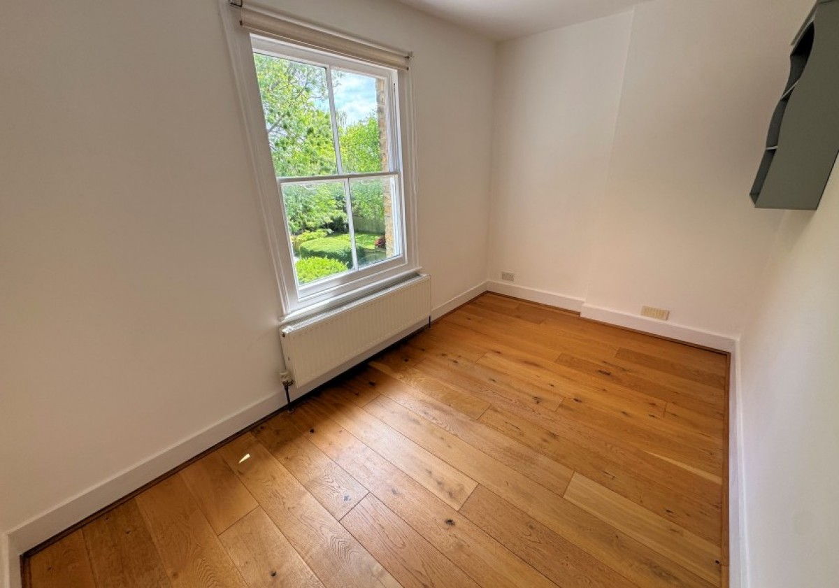 ETCHINGHAM PARK ROAD, FINCHLEY. N3