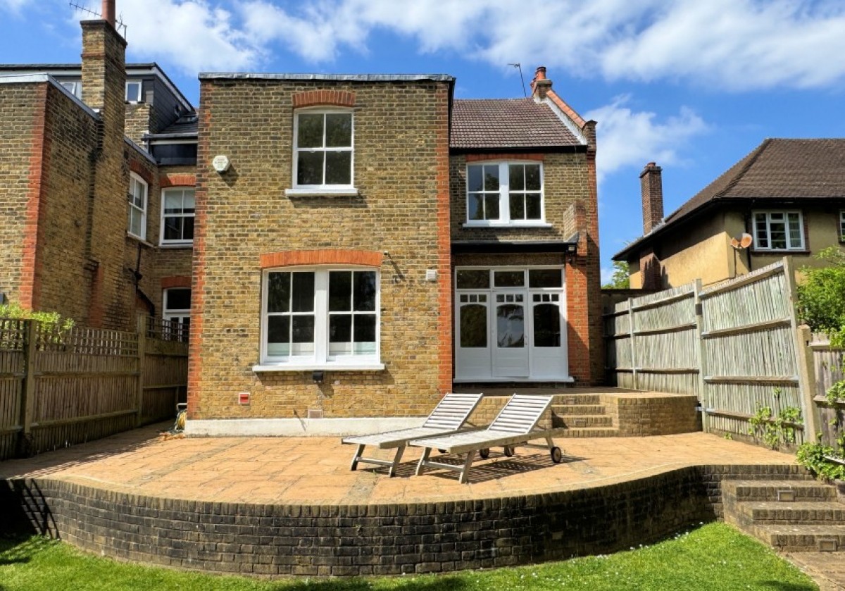 ETCHINGHAM PARK ROAD, FINCHLEY. N3