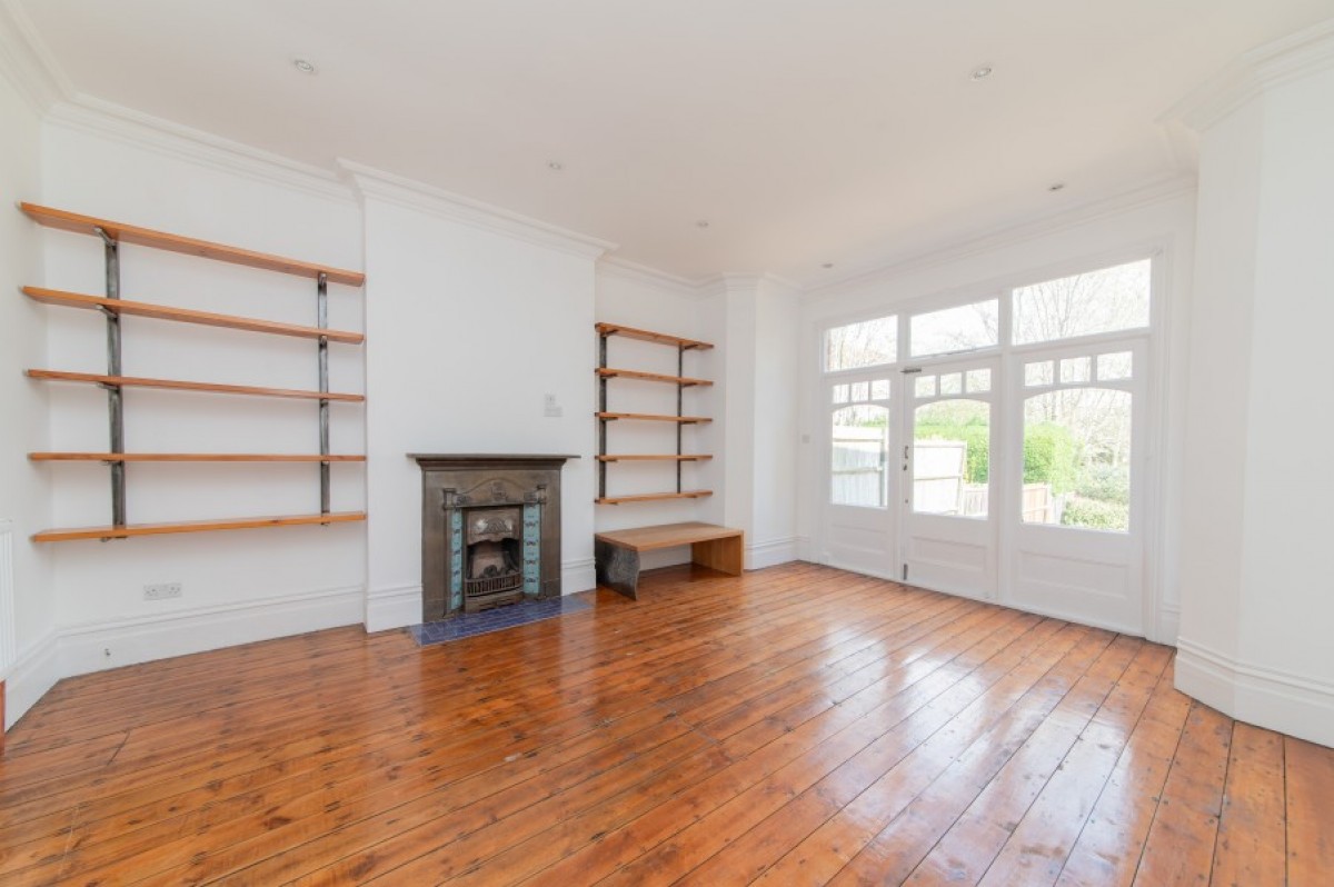 ETCHINGHAM PARK ROAD, FINCHLEY. N3