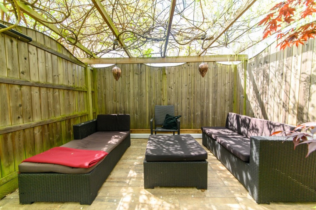 DUKES AVENUE, FINCHLEY, N3