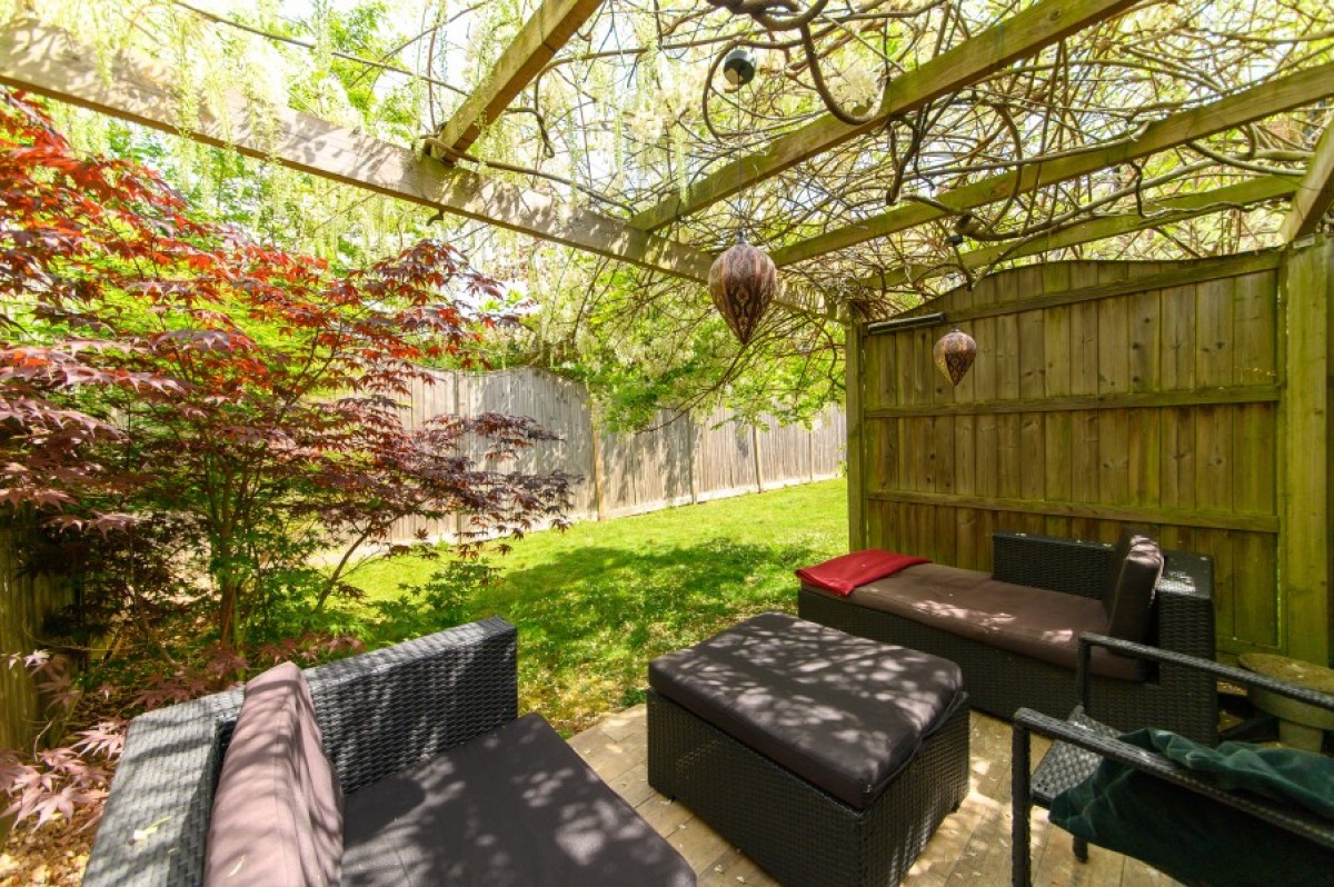 DUKES AVENUE, FINCHLEY, N3