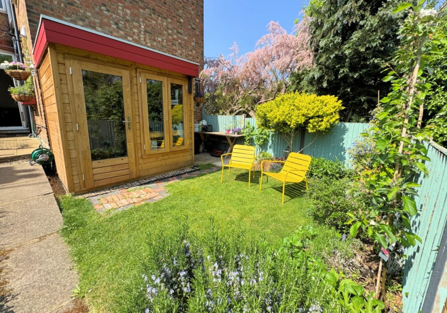 LONG LANE, FINCHLEY, N3