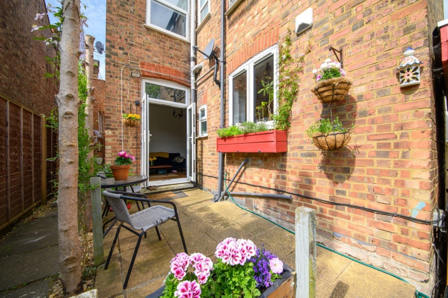 LONG LANE, FINCHLEY, N3
