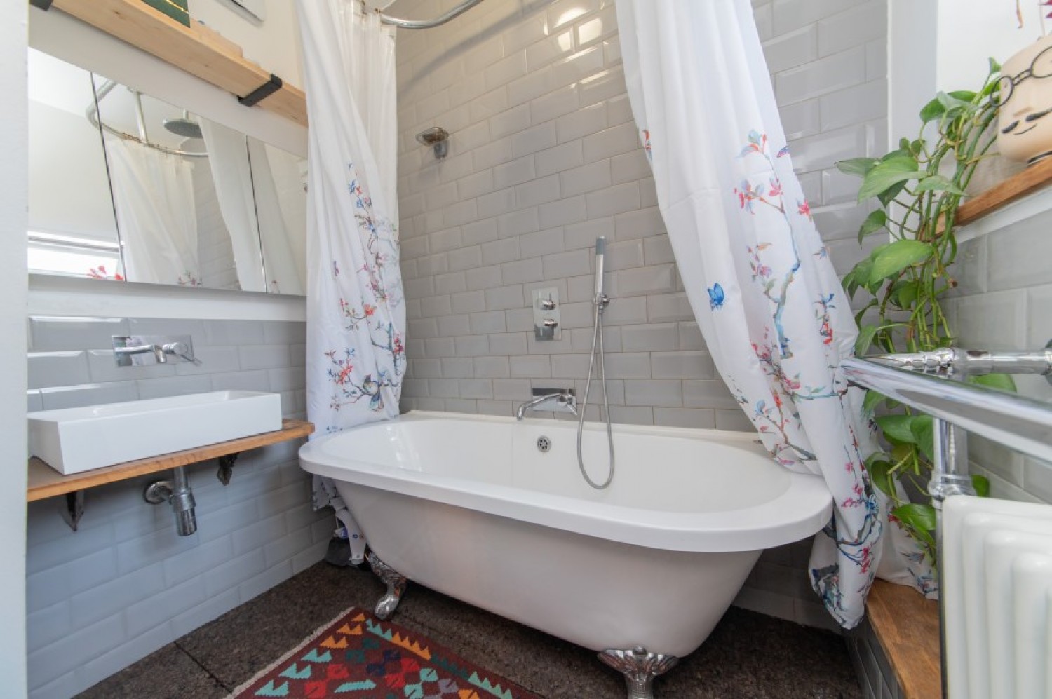 LONG LANE, FINCHLEY, N3