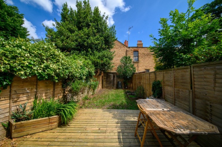 DOLLIS ROAD, FINCHLEY, N3