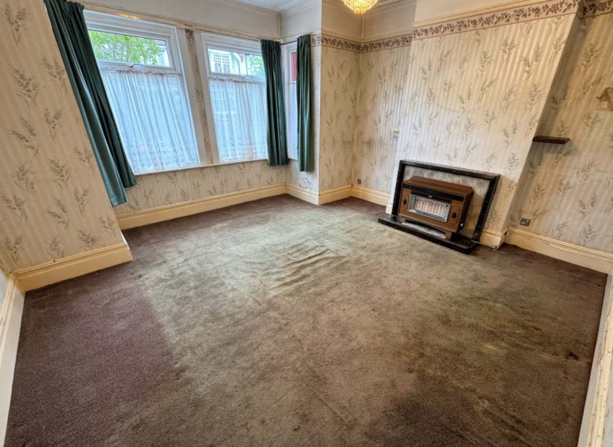 WOODGRANGE AVENUE, NORTH FINCHLEY, N12