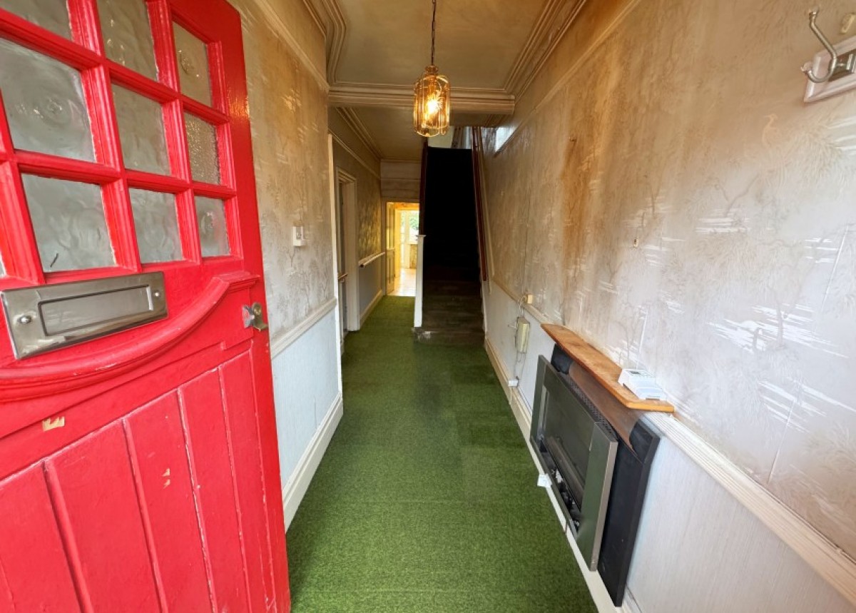 WOODGRANGE AVENUE, NORTH FINCHLEY, N12