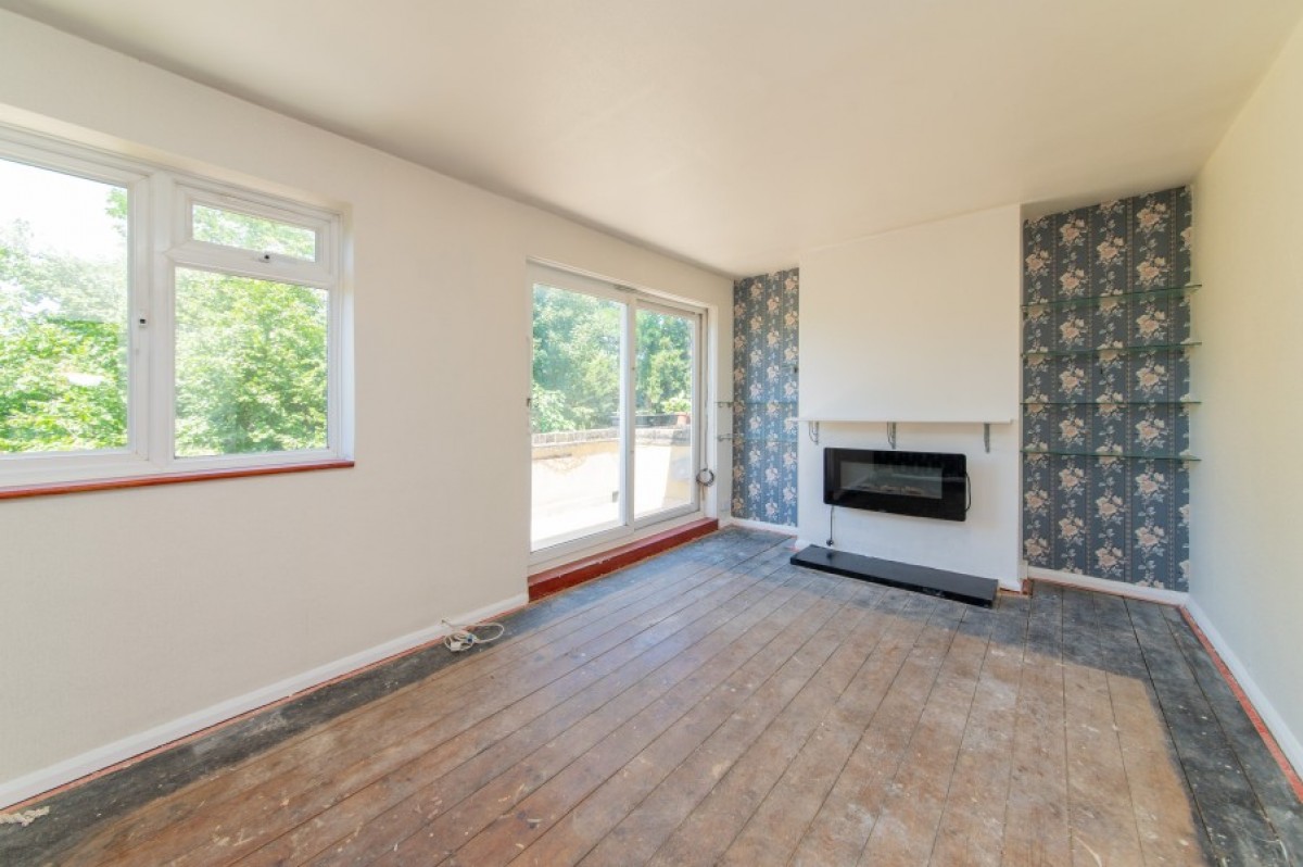THE OAKS, WOODSIDE AVENUE, NORTH FINCHLEY, N12