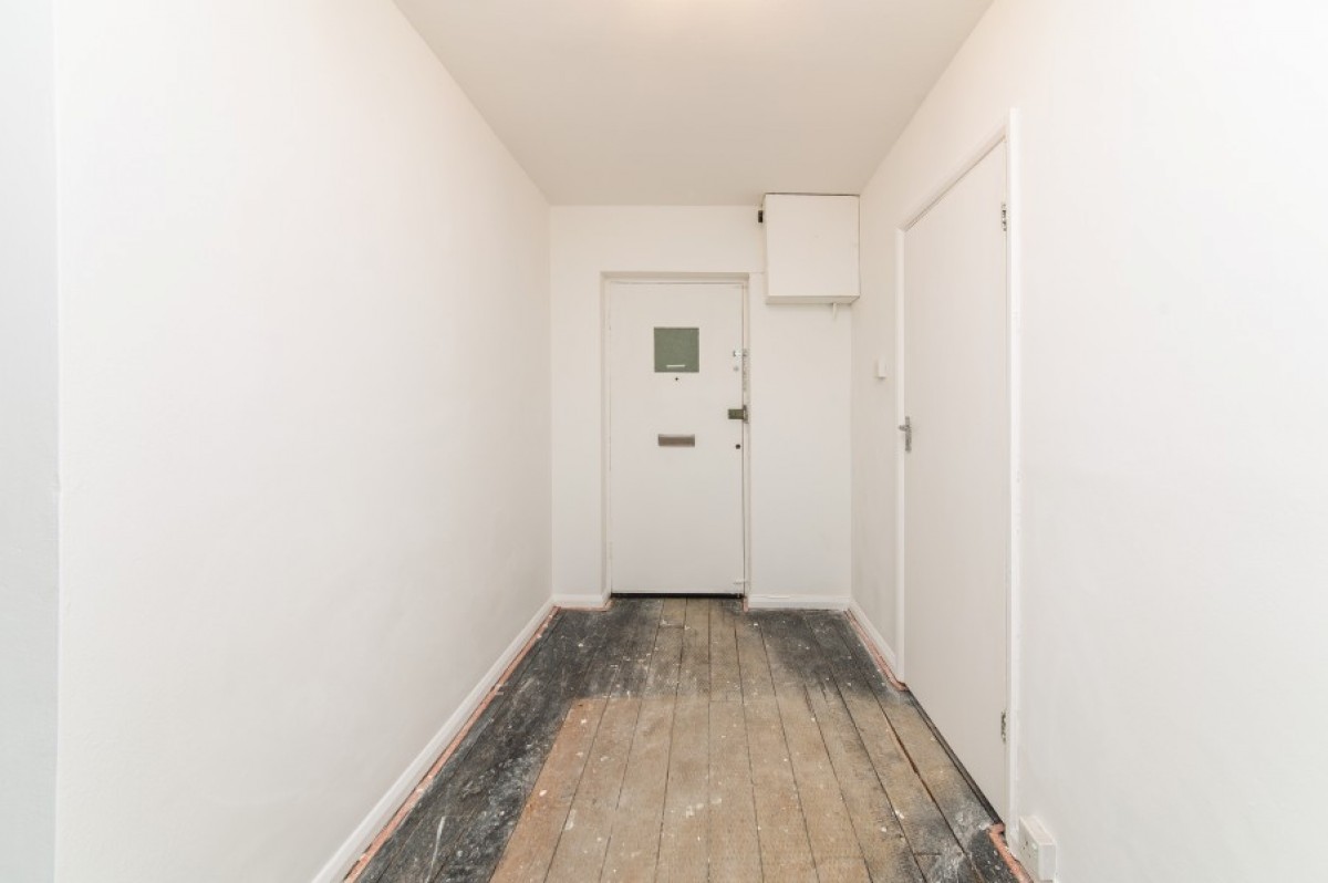 THE OAKS, WOODSIDE AVENUE, NORTH FINCHLEY, N12