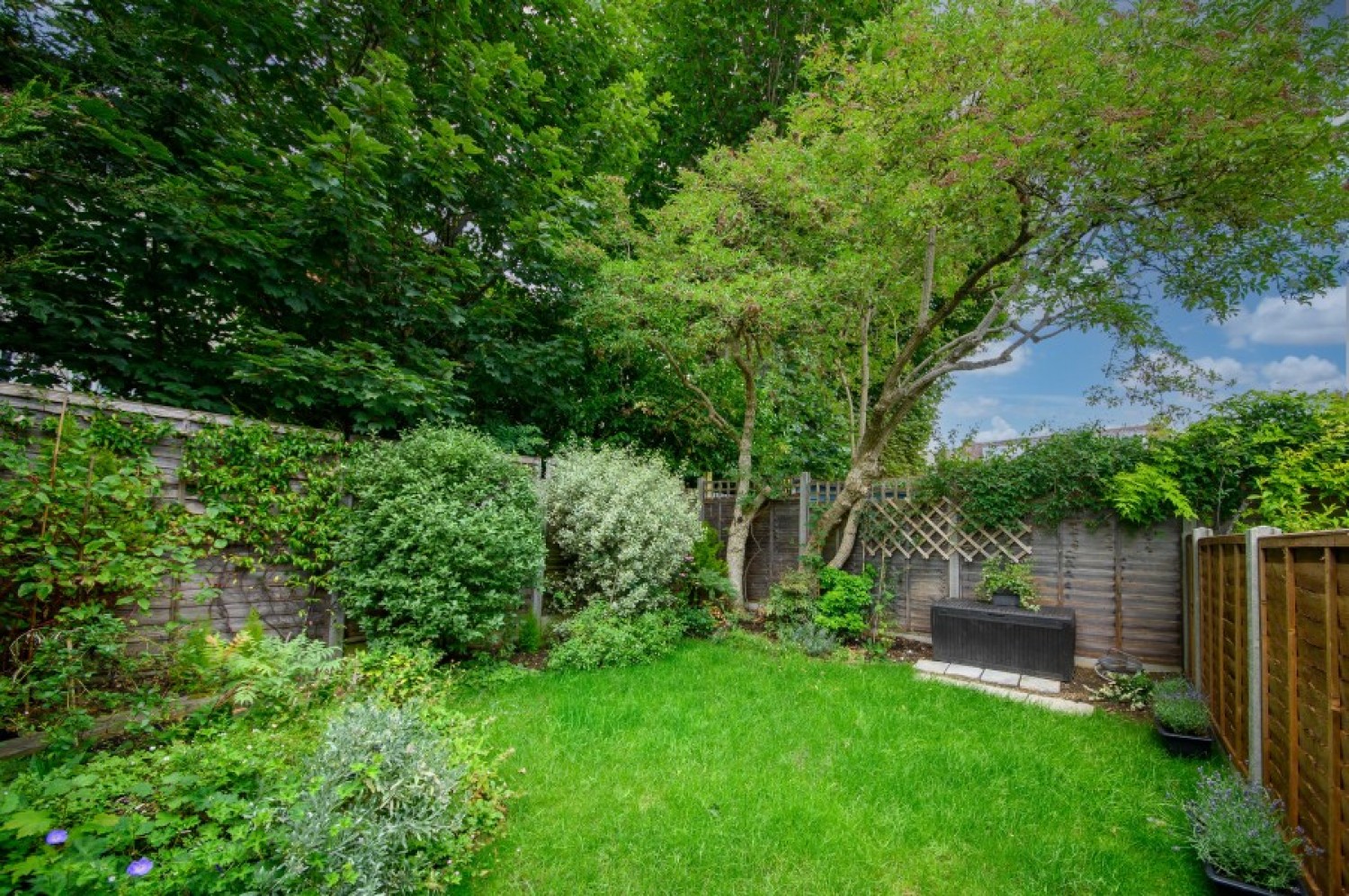 CHISLEHURST AVE, NORTH FINCHLEY, N12