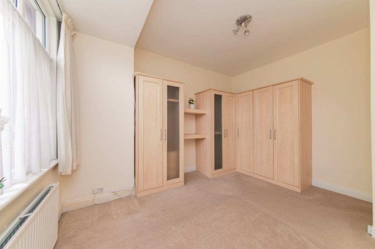 CHISLEHURST AVE, NORTH FINCHLEY, N12