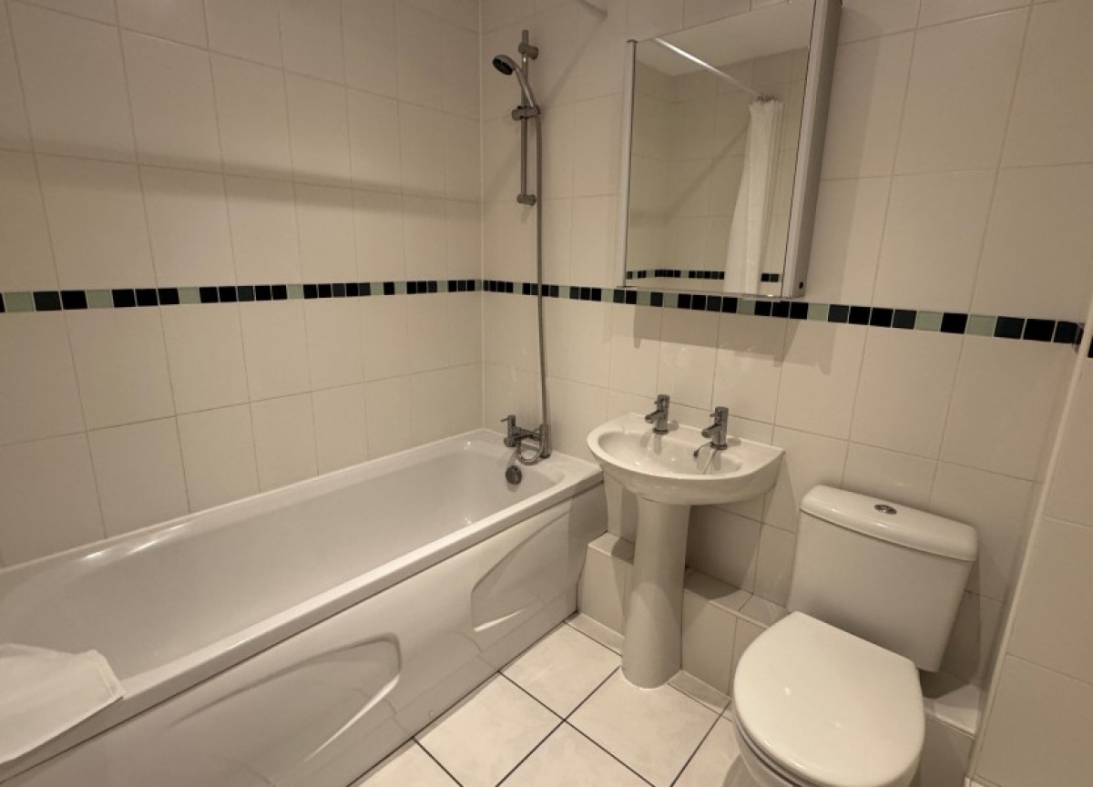 BRESSAY DRIVE, MILL HILL, NW7