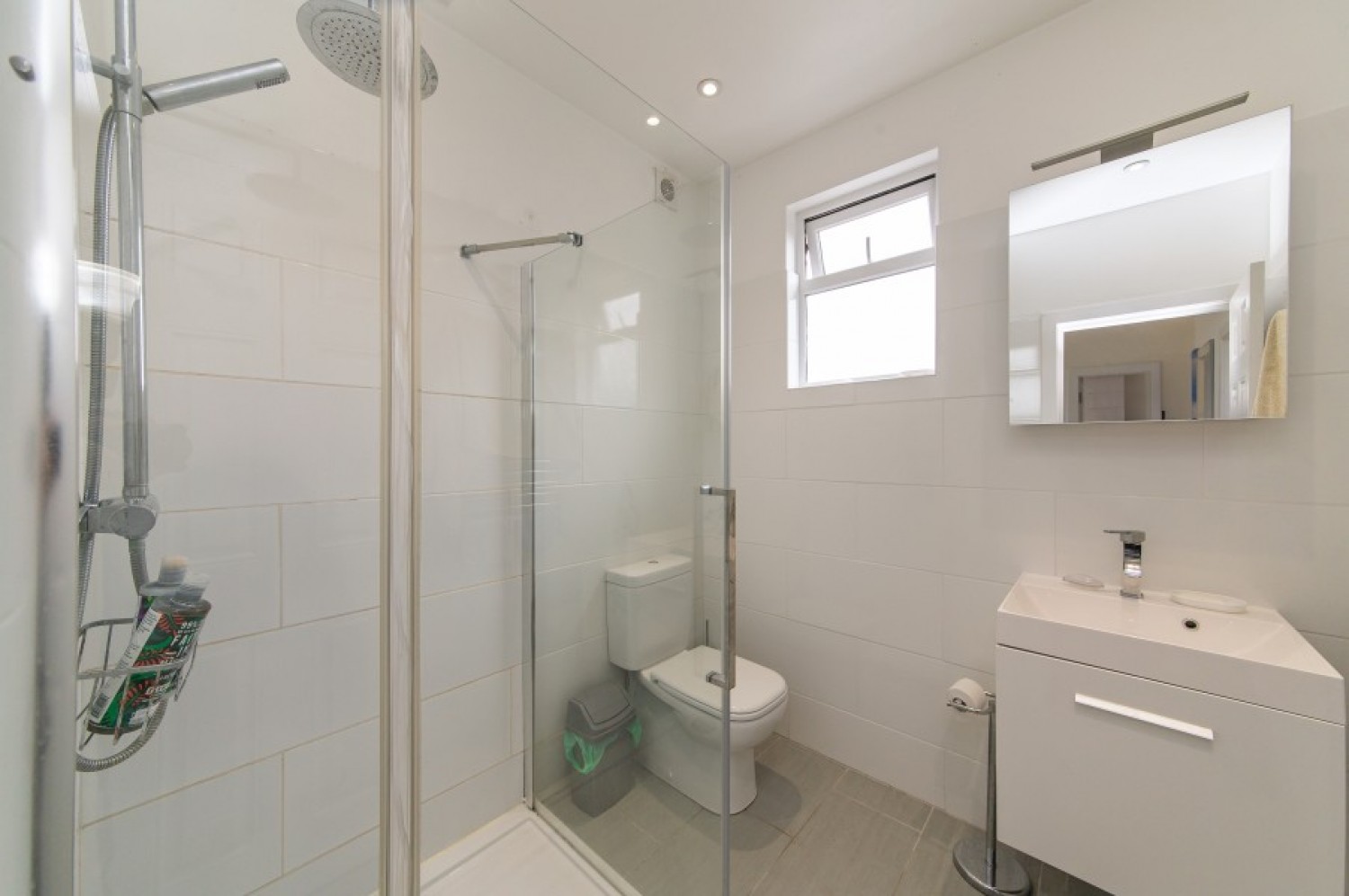 HENDALE AVENUE, HENDON, NW4