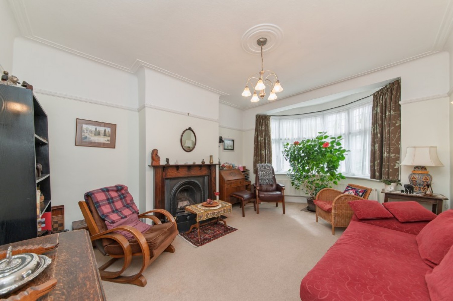 HENDALE AVENUE, HENDON, NW4