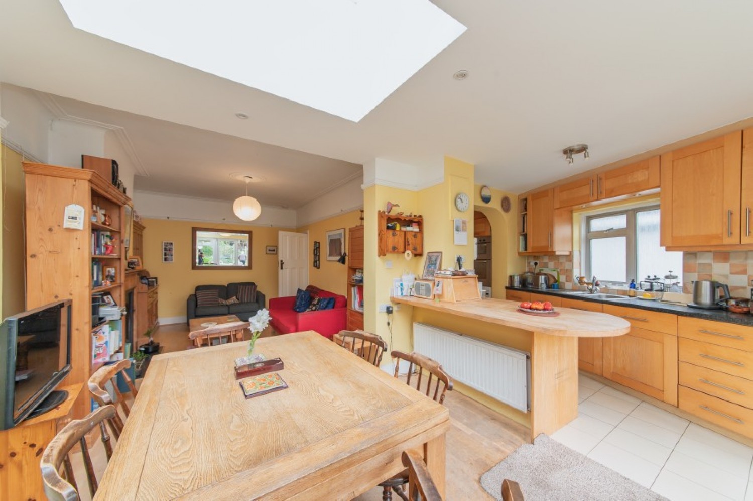 HENDALE AVENUE, HENDON, NW4