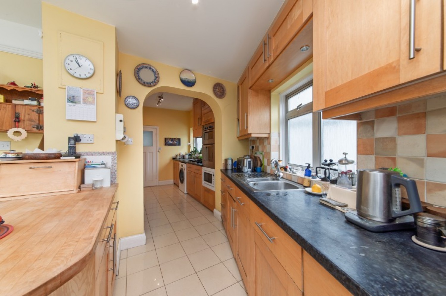 HENDALE AVENUE, HENDON, NW4