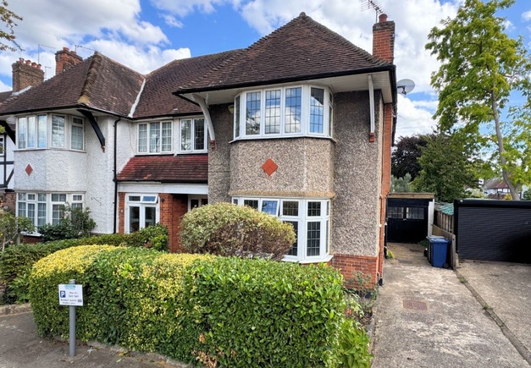 WILLOW WAY, FINCHLEY, N3