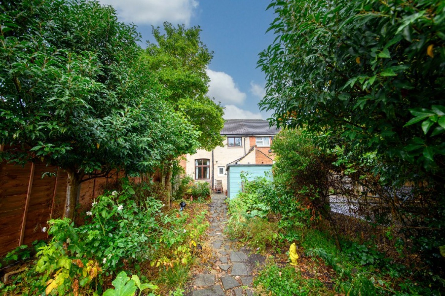 SQUIRES LANE, FINCHLEY, N3