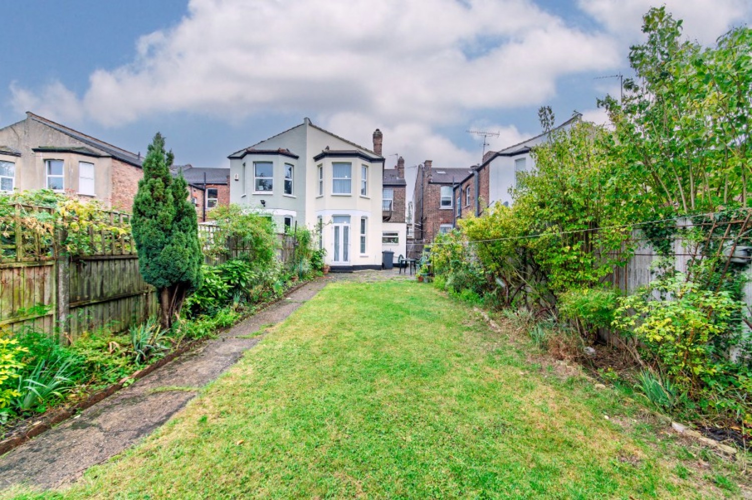 LONG LANE, FINCHLEY, N3