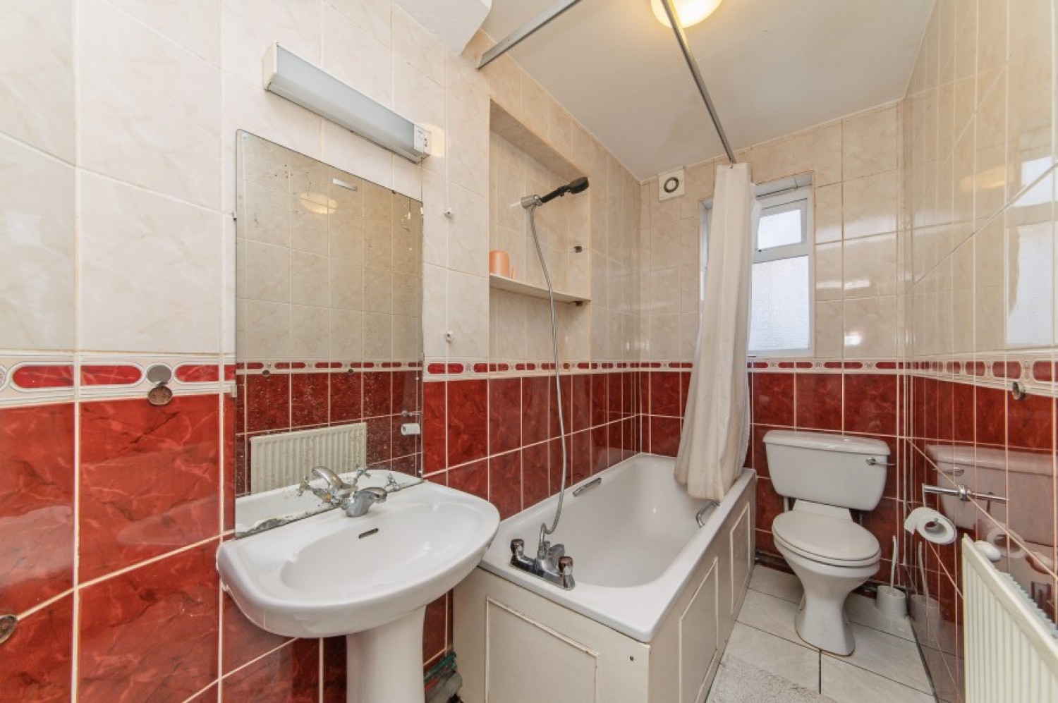 LONG LANE, FINCHLEY, N3